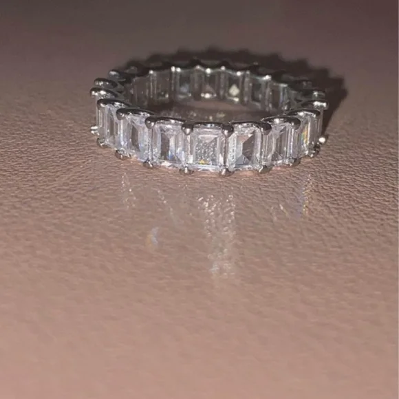 Eternity Ring - Picture 5 of 6